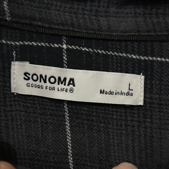 Sonoma Men's Black Plaid Casual Shirt - Picture 2 of 5